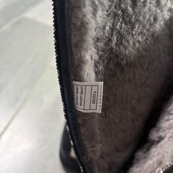 UGG Knightsbridge Tall Suede Shearling Lined Back Zip Boots Black Size 8 - Picture 9 of 13